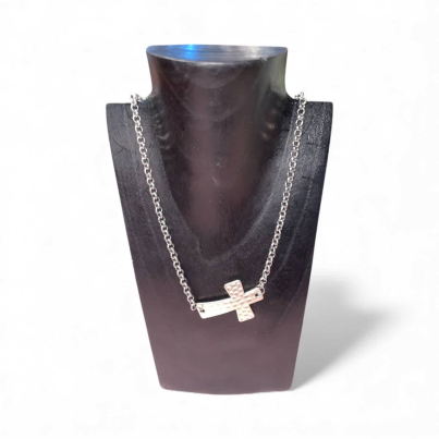 Metal Cross Necklace